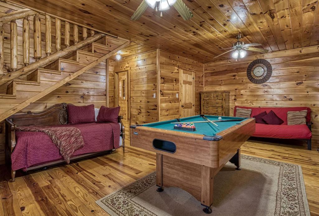 Wilderness Lodge, Hot Tub, Game Room, Pool Access, 1089 Free Tickets Each Paid Day, Dollywood And M Sevierville Luaran gambar